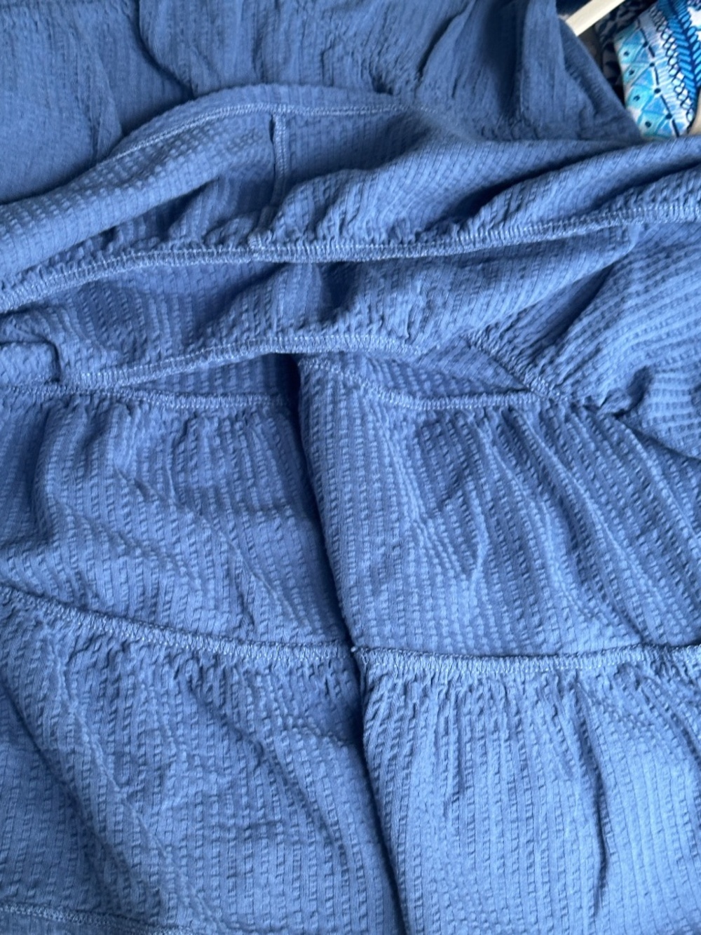 Boden Seersucker 100% cotton Blue Tiered Dress Short Sleeve Size 2 Mini Knee - Picture 8 of 9